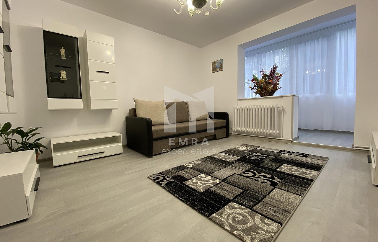 De închiriat apartament 3 camere Mures, Târgu Mureș, Dâmbul Pietros - stânga