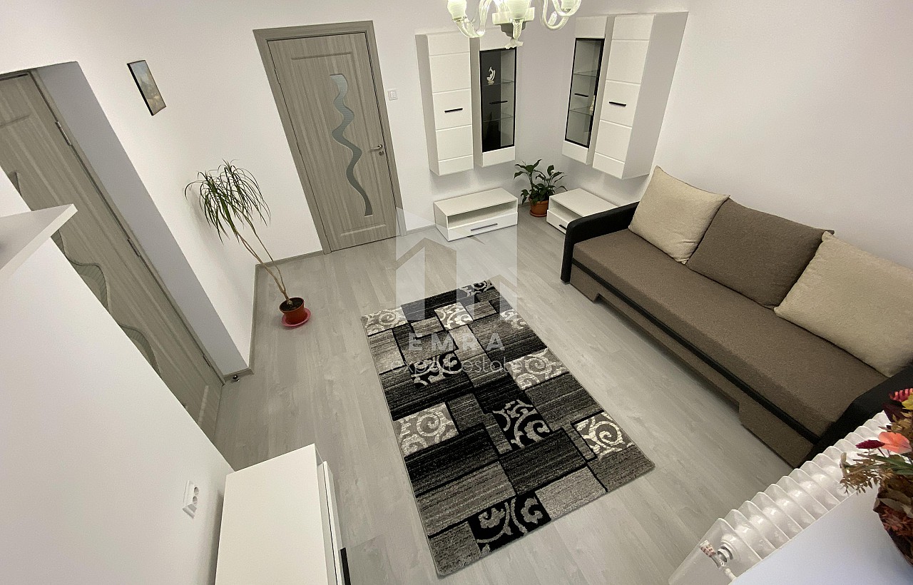 De închiriat apartament 3 camere Mures, Târgu Mureș, Dâmbul Pietros - stânga