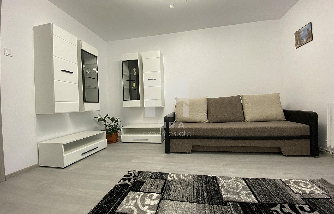 De închiriat apartament 3 camere Mures, Târgu Mureș, Dâmbul Pietros - stânga