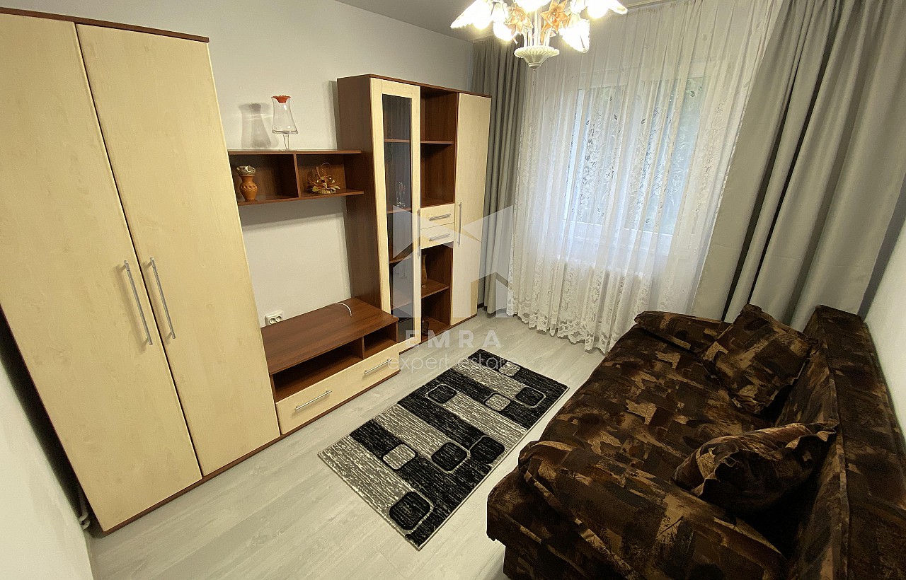 De închiriat apartament 3 camere Mures, Târgu Mureș, Dâmbul Pietros - stânga