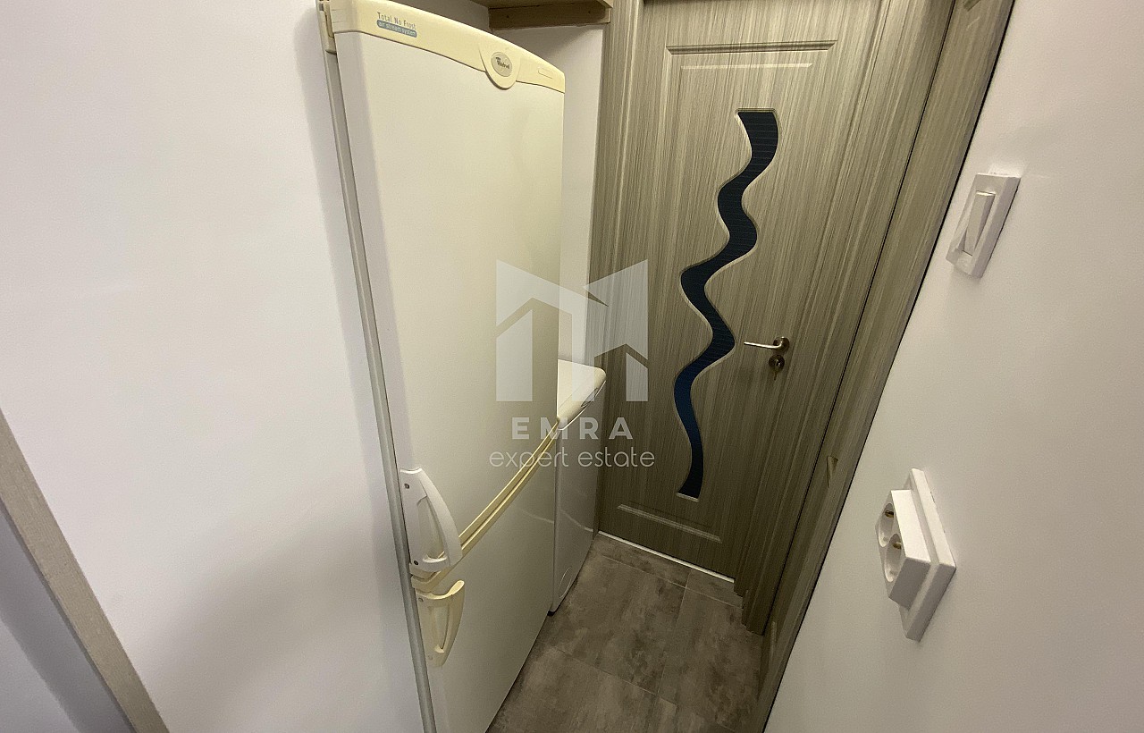 De închiriat apartament 3 camere Mures, Târgu Mureș, Dâmbul Pietros - stânga