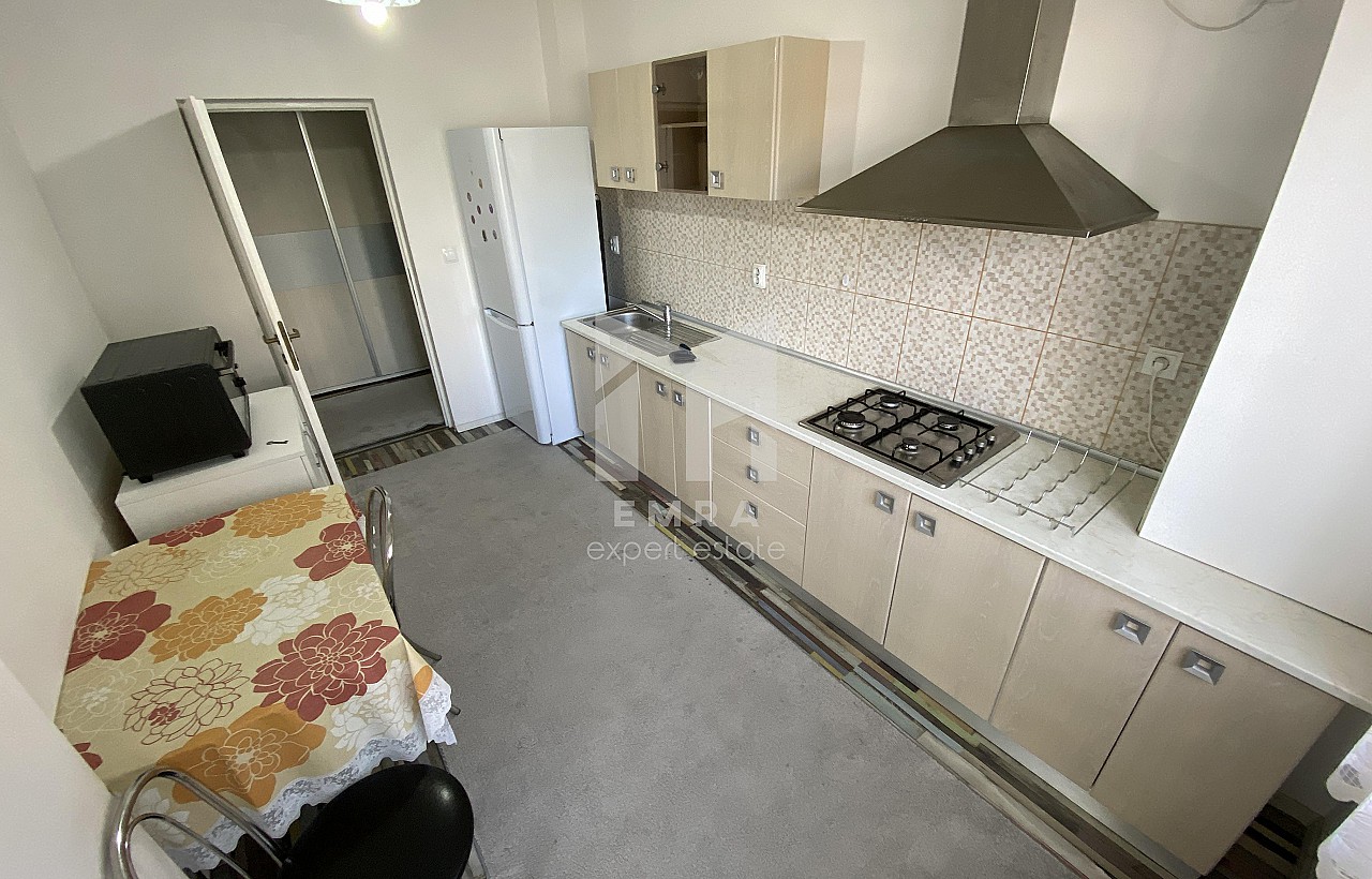 De închiriat apartament 2 camere Mures, Târgu Mureș, Corina - Auchan