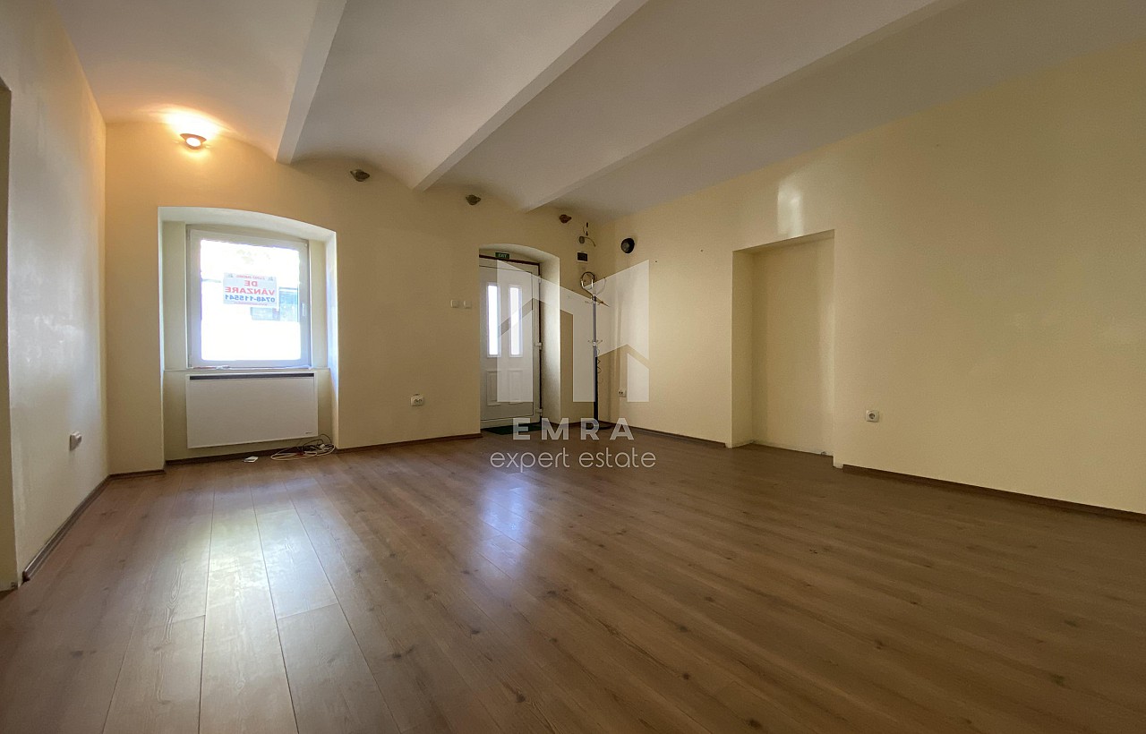 De vânzare apartament 1 camera Mures, Târgu Mureș, Cornișa - Platou