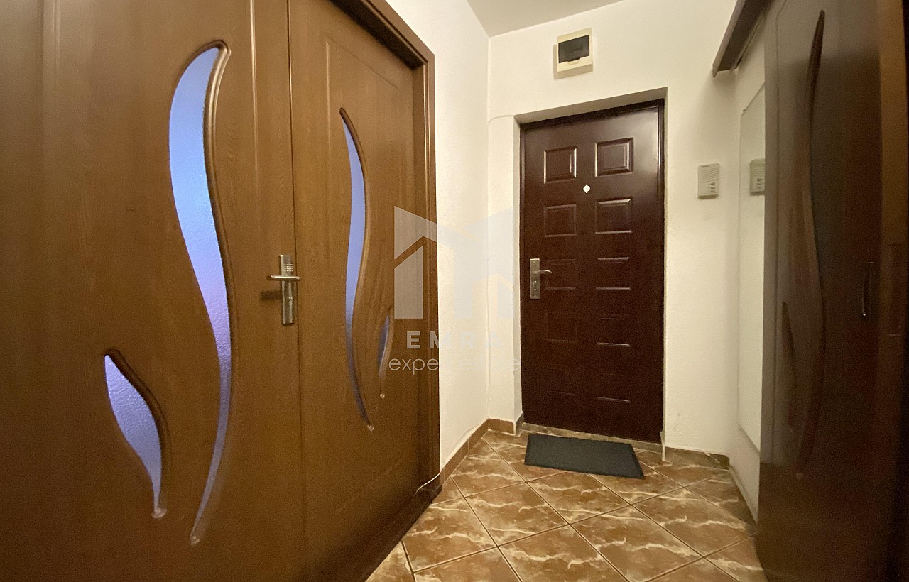 De închiriat apartament 3 camere Mures, Târgu Mureș, Cutezanței - Livezeni
