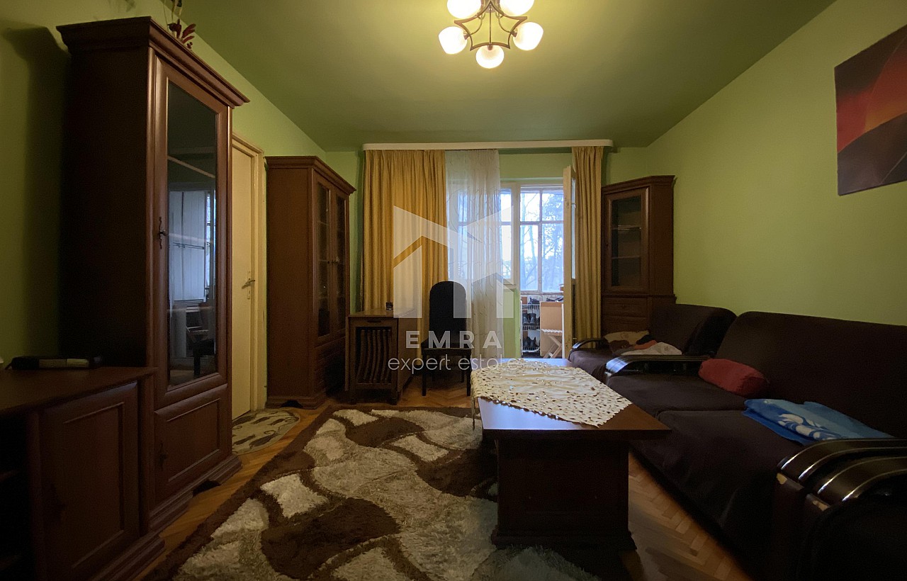 De vânzare apartament 3 camere Mures, Târgu Mureș, Tudor Vechi - Dacia