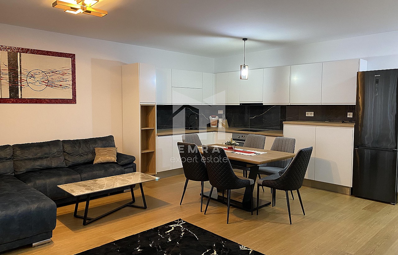 De închiriat apartament 3 camere Mures, Târgu Mureș, Concept 9
