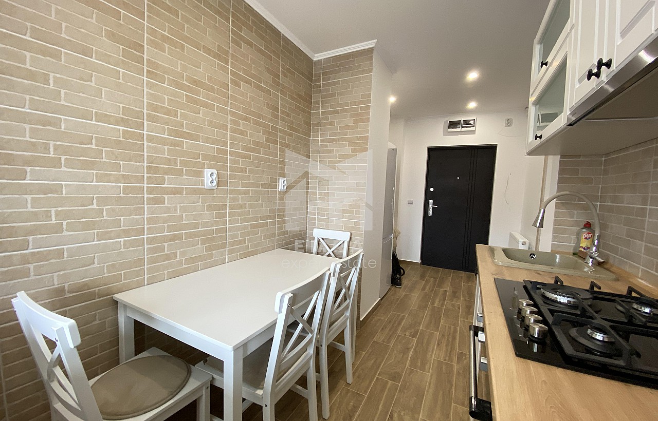 De vânzare apartament 2 camere Mures, Târgu Mureș, Aleea Carpați