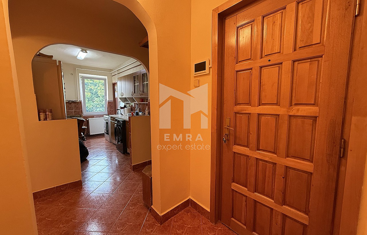 De vânzare apartament 3 camere Mures, Târgu Mureș, Cutezanței - Livezeni