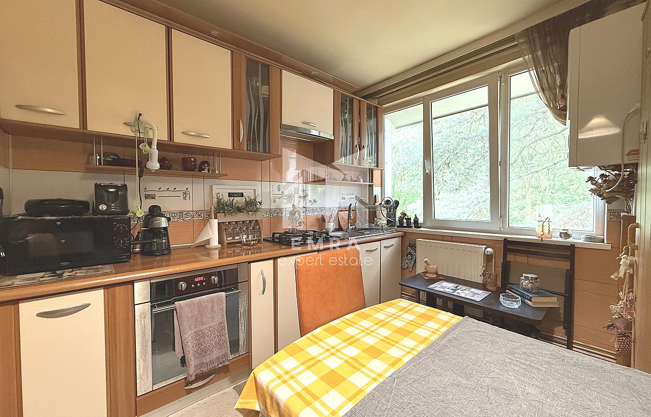 De vânzare apartament 3 camere Mures, Târgu Mureș, Tudor Vechi - Dacia