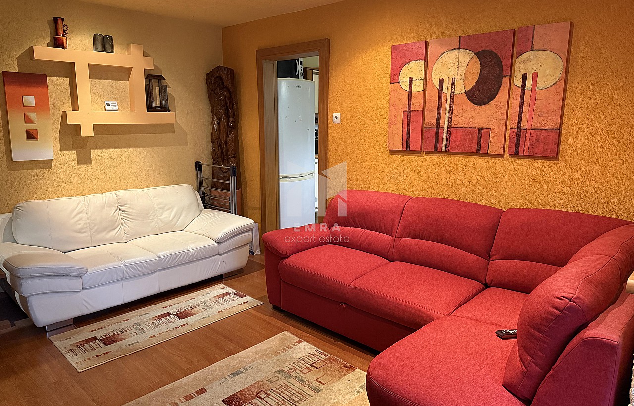 De vânzare apartament 3 camere Mures, Târgu Mureș, Tudor Vechi - Dacia