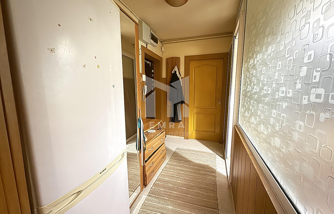 De vânzare apartament 3 camere Mures, Târgu Mureș, Tudor Vechi - Dacia