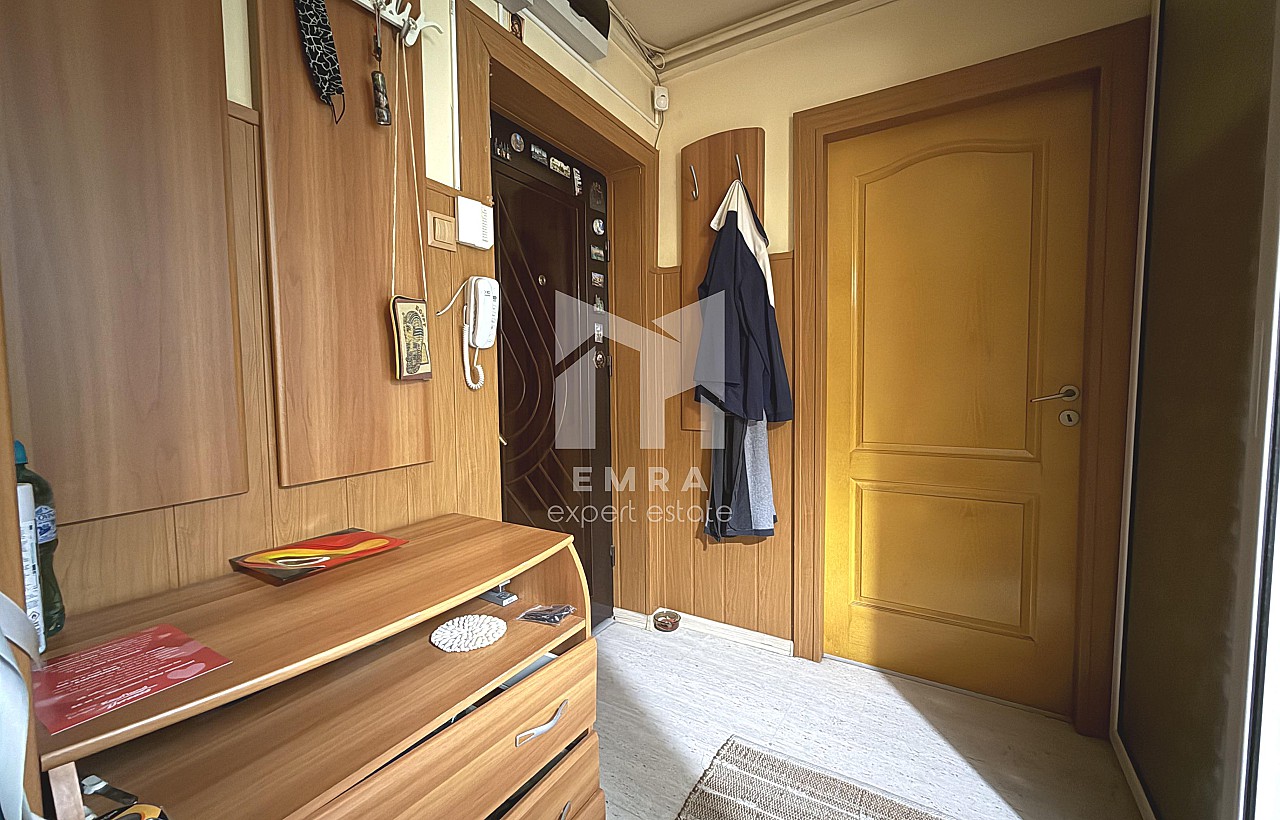De vânzare apartament 3 camere Mures, Târgu Mureș, Tudor Vechi - Dacia
