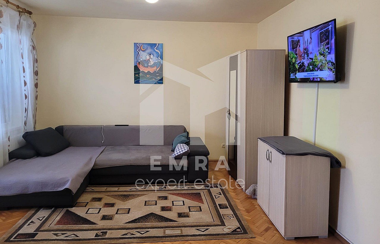 De vânzare apartament 3 camere Mures, Târgu Mureș, Pandurilor - Banat - Transilvania