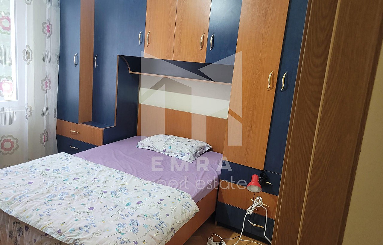 De închiriat apartament 4 camere Mures, Târgu Mureș, Cutezanței - Livezeni