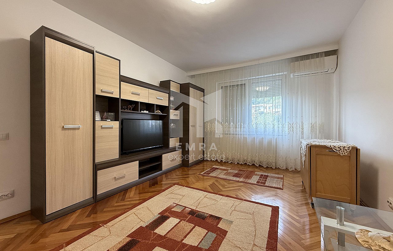 De închiriat apartament 3 camere Mures, Târgu Mureș, Cutezanței - Livezeni