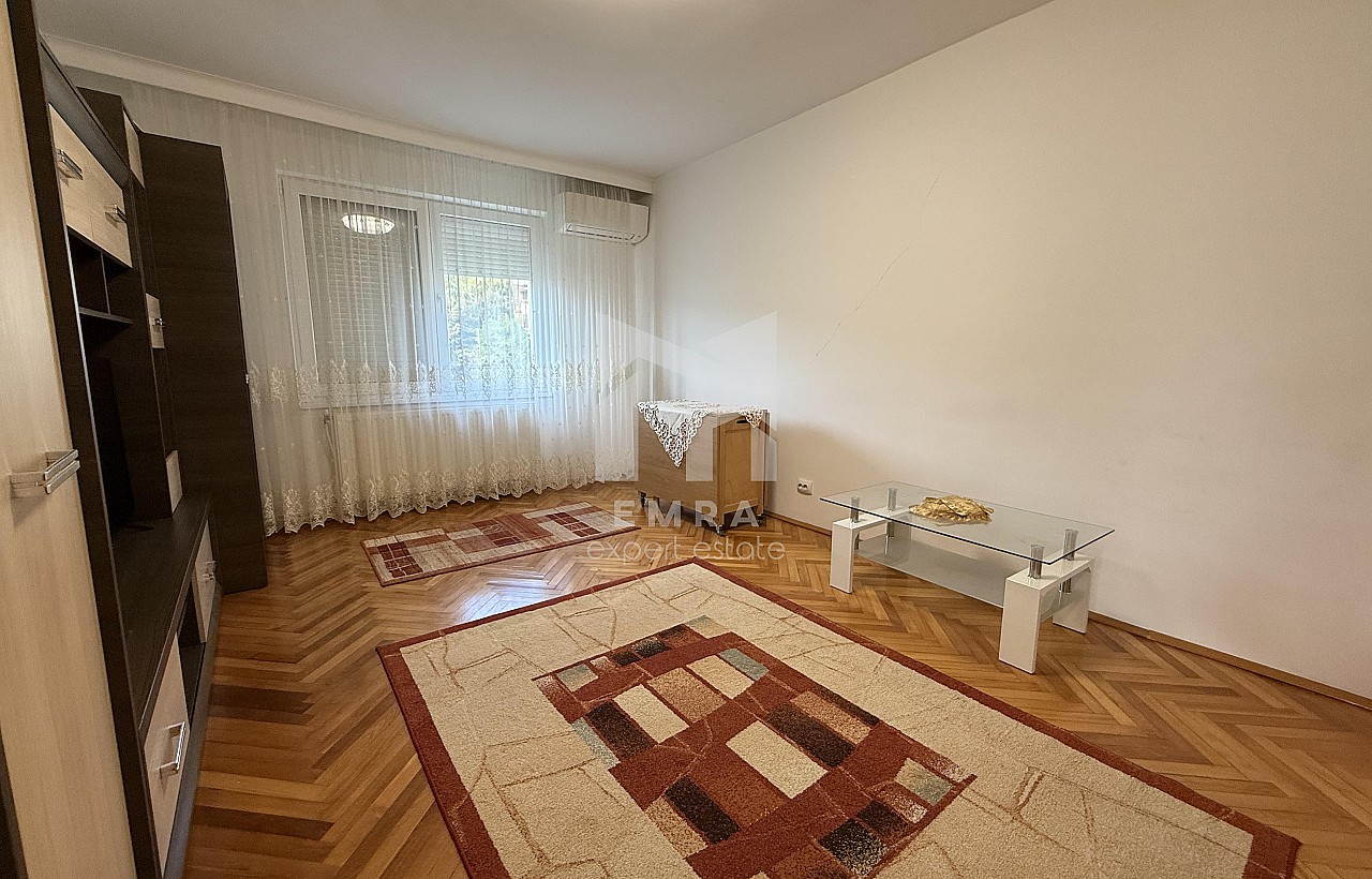 De închiriat apartament 3 camere Mures, Târgu Mureș, Cutezanței - Livezeni
