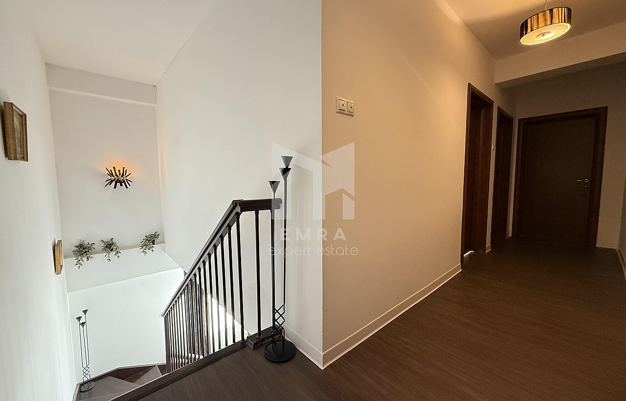 De închiriat apartament 4 camere Mures, Târgu Mureș, Cutezanței-Negoiului