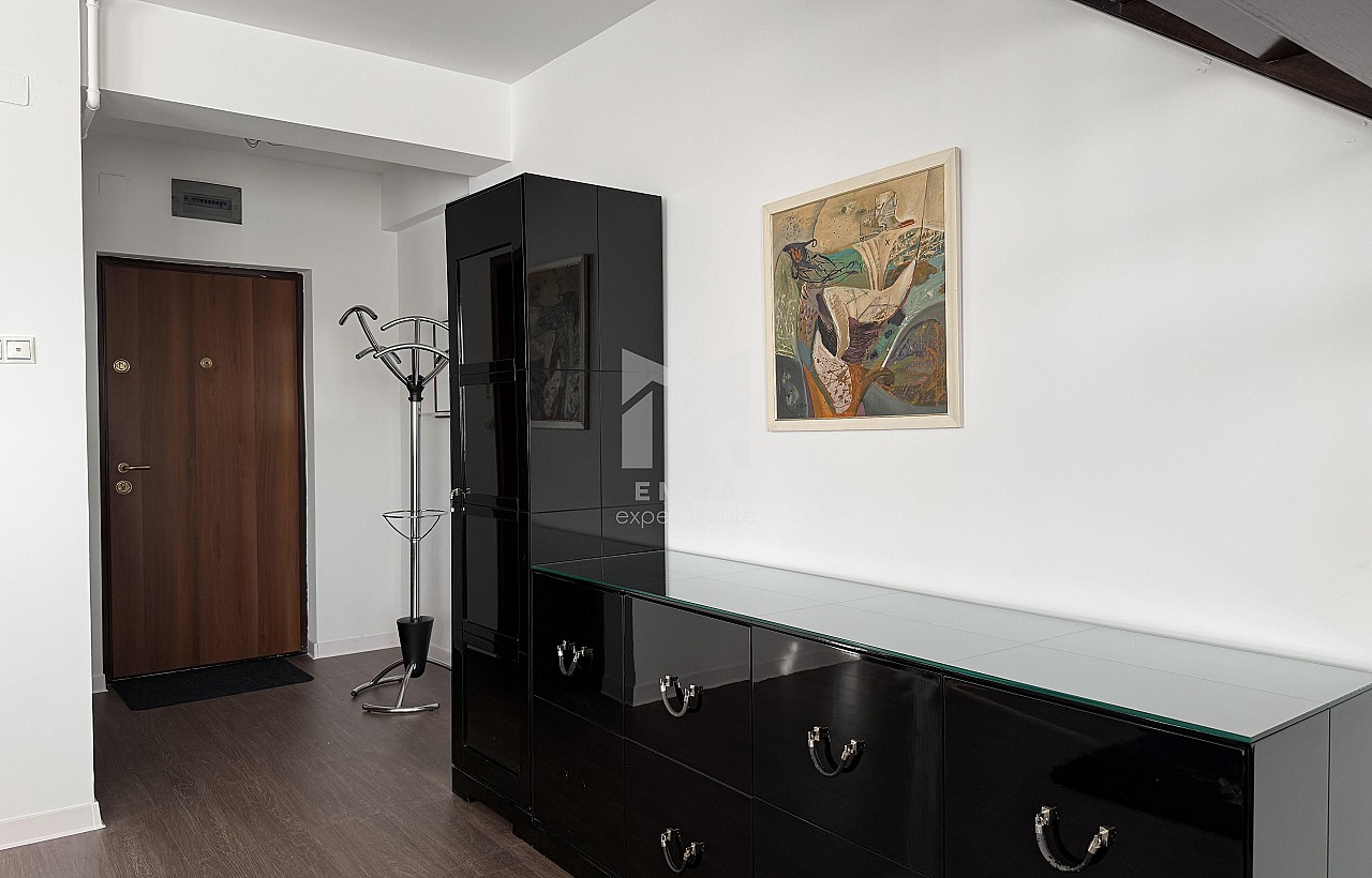 De închiriat apartament 4 camere Mures, Târgu Mureș, Cutezanței-Negoiului