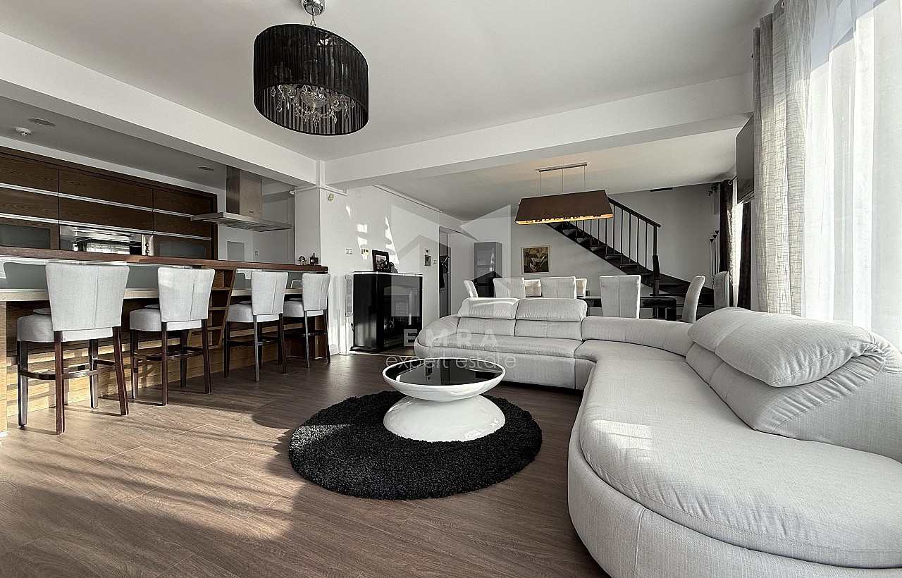 De închiriat apartament 4 camere Mures, Târgu Mureș, Cutezanței-Negoiului