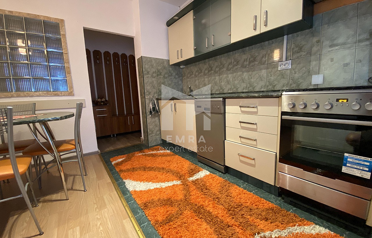 De închiriat apartament 3 camere Mures, Târgu Mureș, Pandurilor - Banat - Transilvania
