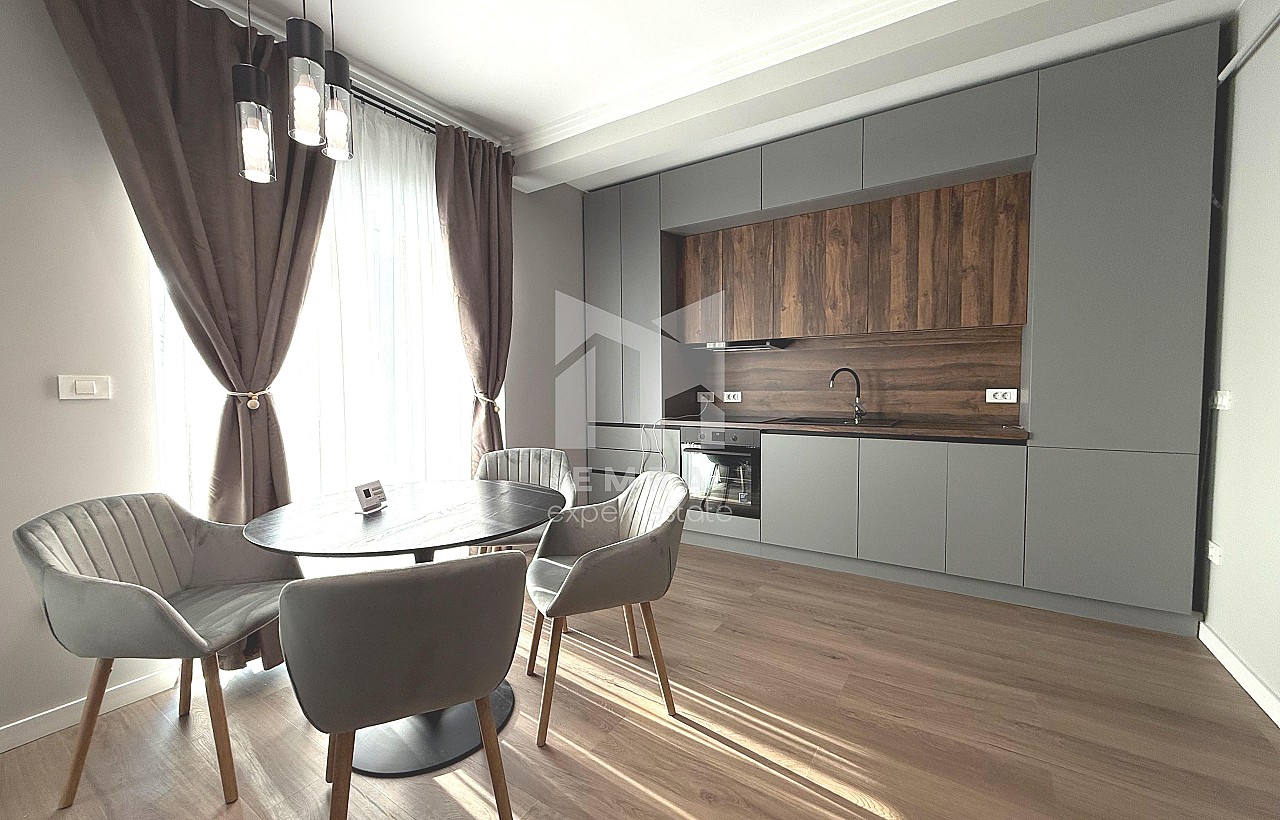 De închiriat apartament 2 camere Mures, Târgu Mureș, Unirii