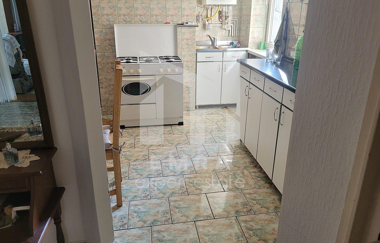 De închiriat apartament 4 camere Mures, Târgu Mureș, Tudor Vechi - Dacia