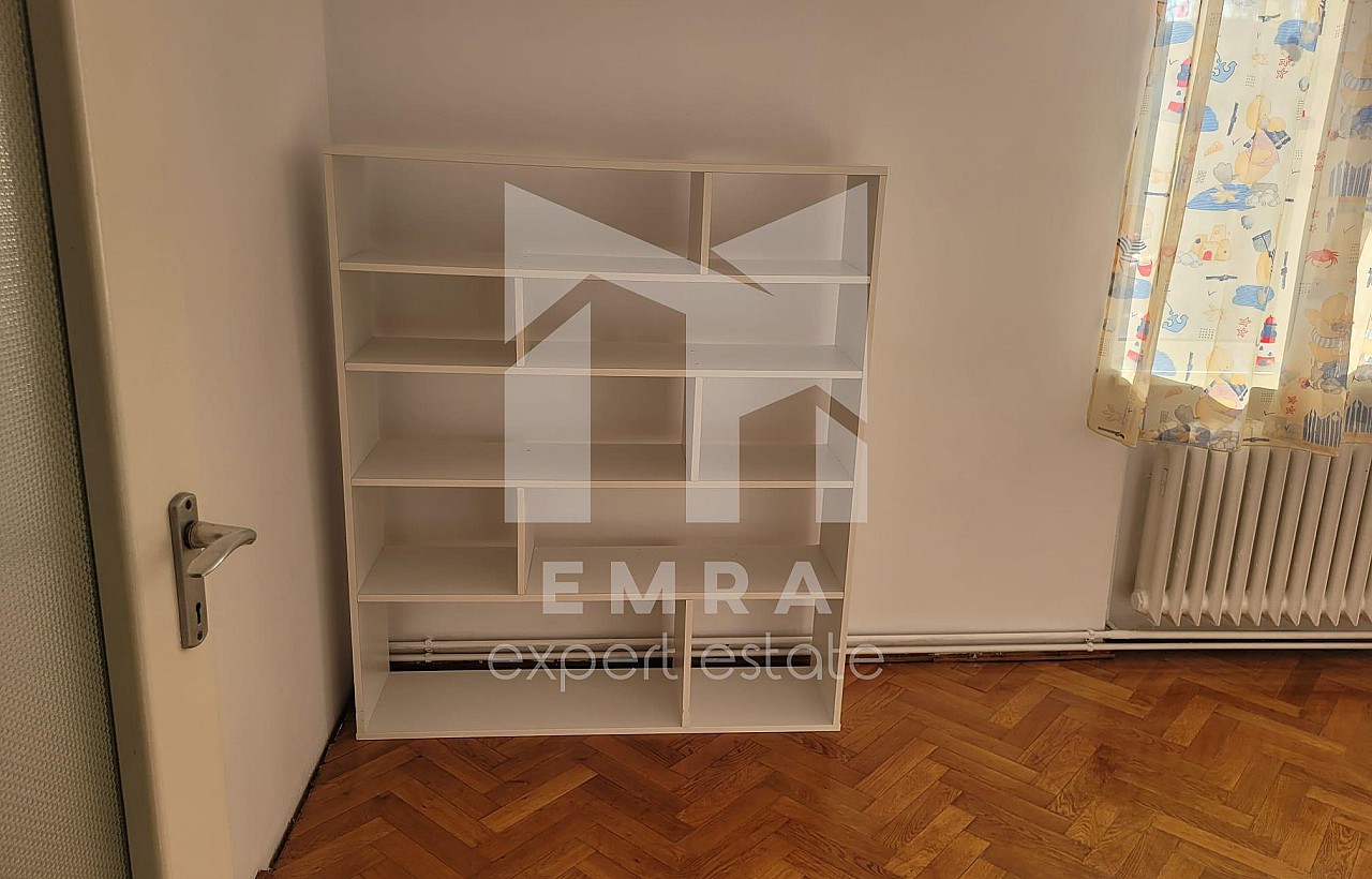 De închiriat apartament 4 camere Mures, Târgu Mureș, Tudor Vechi - Dacia