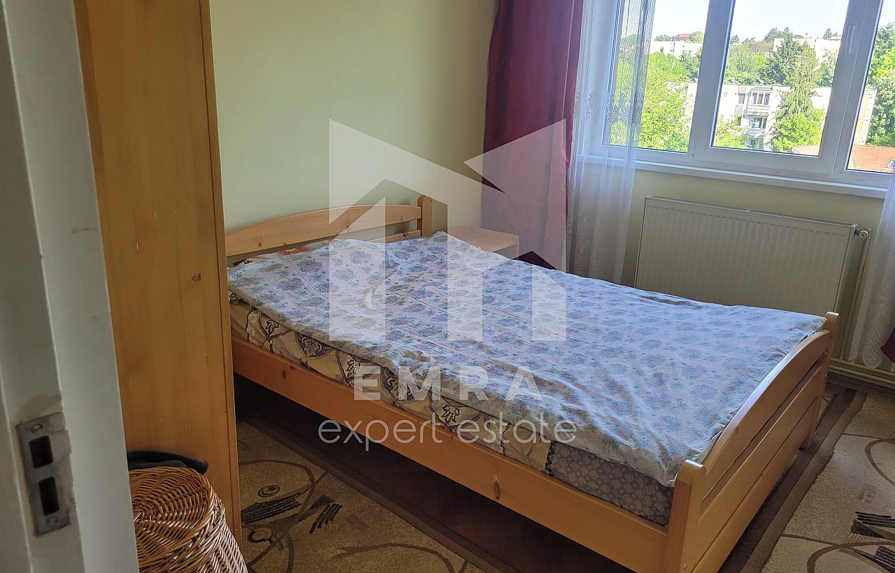 De vânzare apartament 3 camere Mures, Târgu Mureș, Tudor Vechi - Dacia