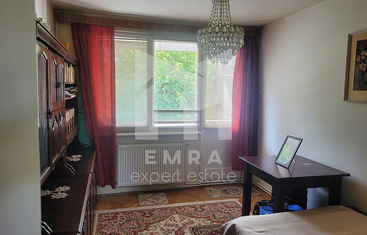 De vânzare apartament 3 camere Mures, Târgu Mureș, Tudor Vechi - Dacia